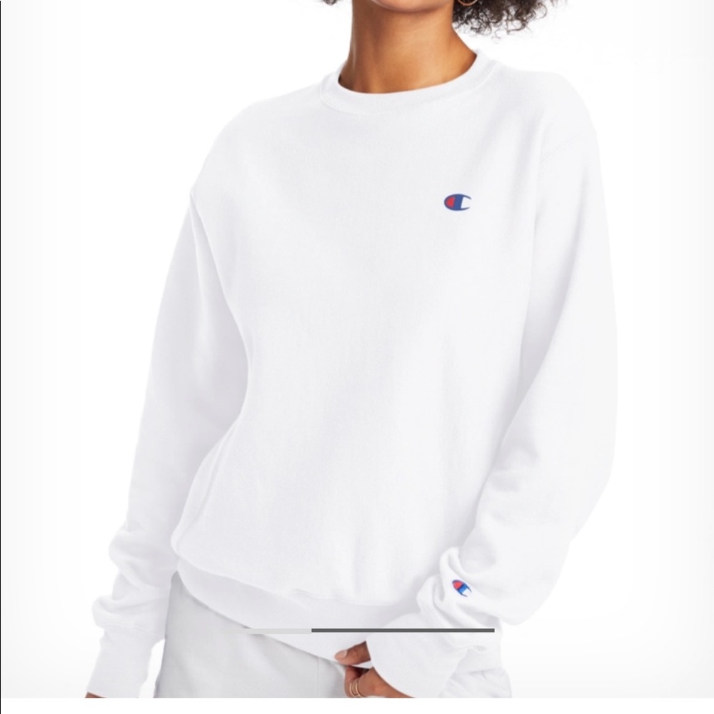 Champion reverse weave boyfriend crewneck! Size small and barely worn